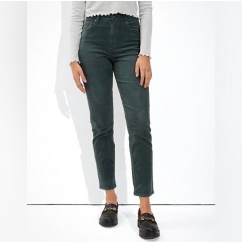 American Eagle Corduroy pants size 000 short​